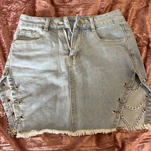 Chain Detail Raw Hem Denim Skirt